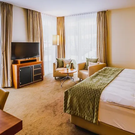 Seehotel Sued By S4y