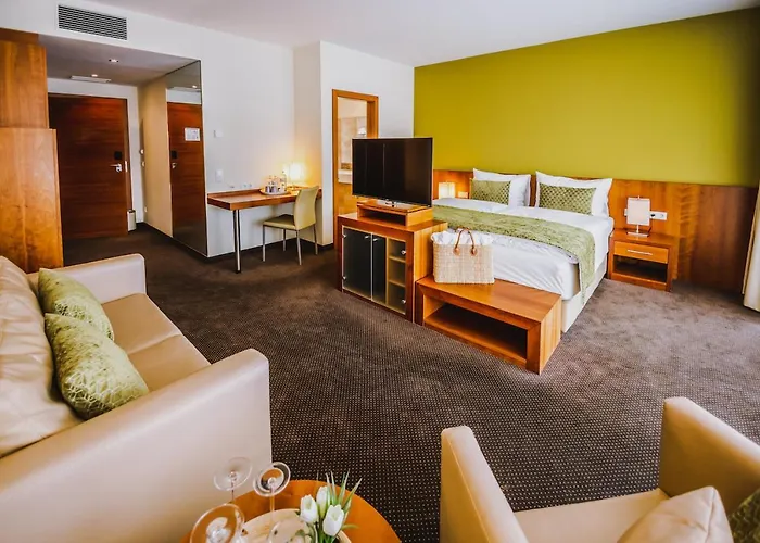 Seehotel Sued Hotel Velden am Woerthersee